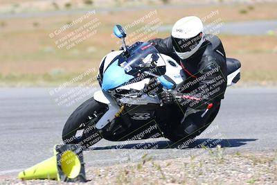 media/Apr-23-2023-TrackXperience (Sun) [[90816c9ee1]]/Level 2/session 2 turn 11/